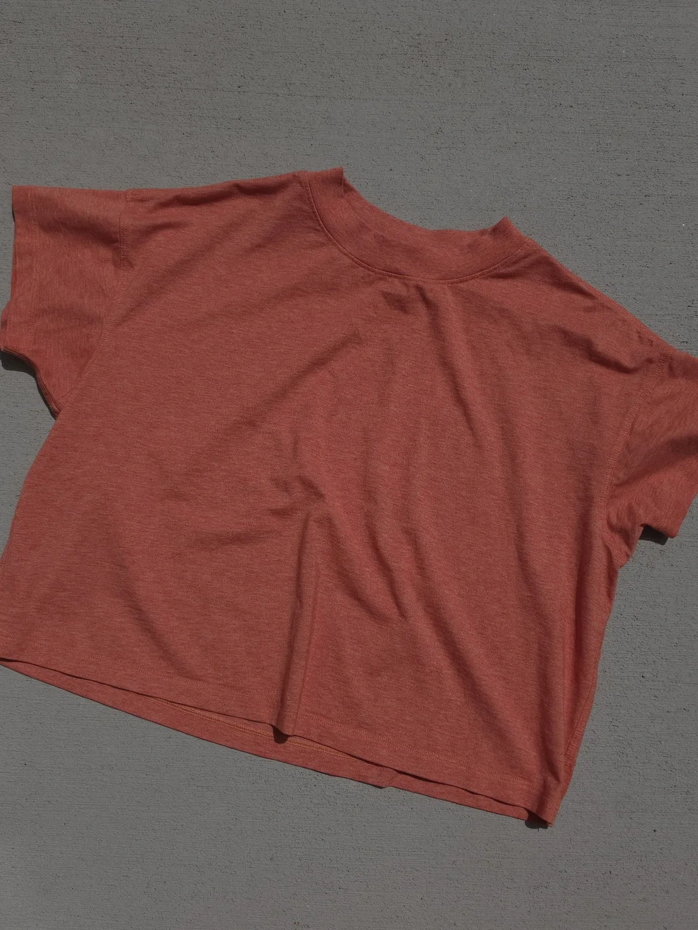 Lululemon Cates Tee Orange Boxy Cropped Short Sleeve T-shirt Top Womens Sz 4